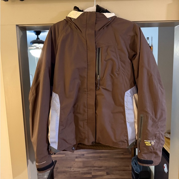 Mountain Hardwear Women’s Brown and Cream Winter Ski Jacket - Picture 1 of 10